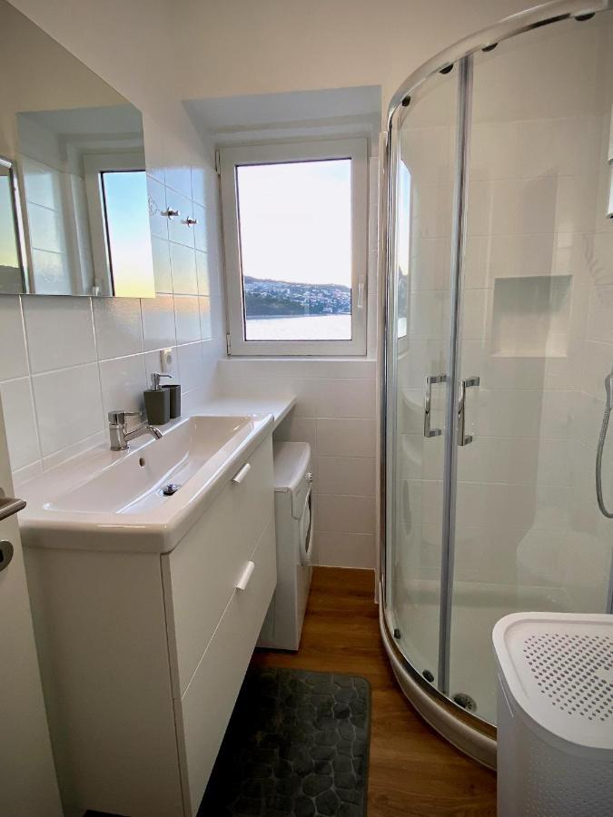 Postcard Koper Apartment Экстерьер фото